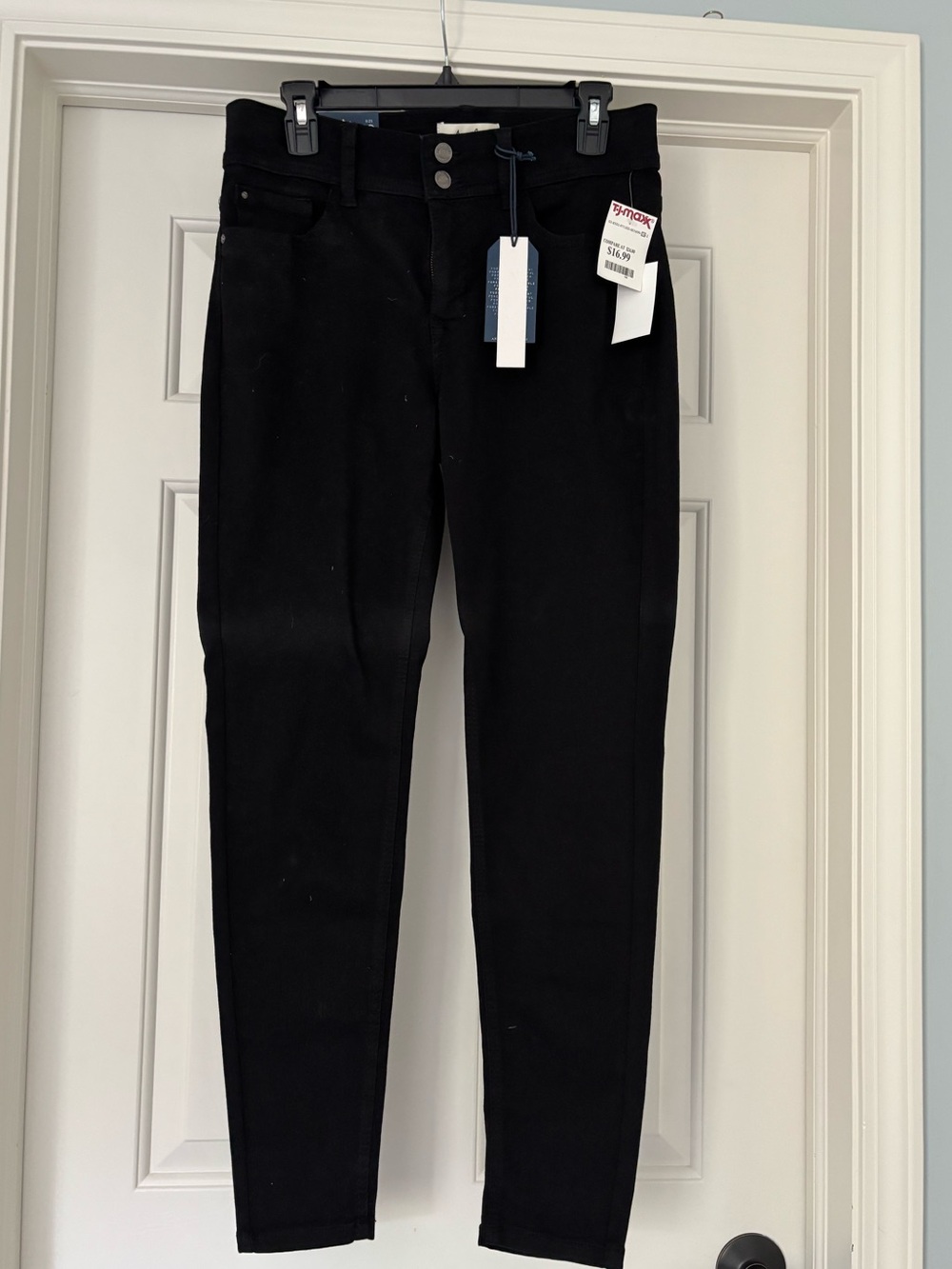 NWT Angels Forever Young High-Rise Black Skinny Jeans Size 10